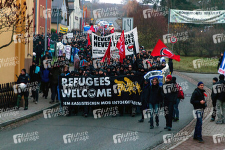 Gegen-Demo in Schneeberg