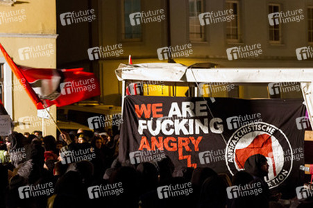 Gegen-Demo in Schneeberg
