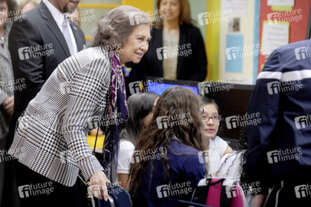 Königin Sophoia besucht die Middle School South Bronx, New York