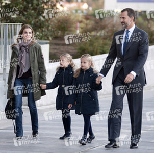 Die spanische Königsfamilie besucht König Juan Carlos im Krankenhaus, Pozuelo de Alarcon,