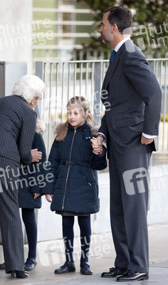 Die spanische Königsfamilie besucht König Juan Carlos im Krankenhaus, Pozuelo de Alarcon,