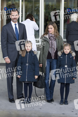 Die spanische Königsfamilie besucht König Juan Carlos im Krankenhaus, Pozuelo de Alarcon,