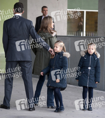 Die spanische Königsfamilie besucht König Juan Carlos im Krankenhaus, Pozuelo de Alarcon,