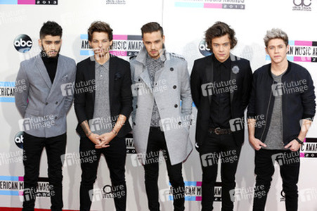 Zayn Malik, Louis Tomlinson, Liam Payne, Harry Styles, Niall Horan (One Direction)