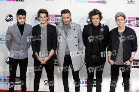 Zayn Malik, Louis Tomlinson, Liam Payne, Harry Styles, Niall Horan (One Direction)
