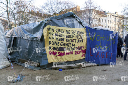 Proteste gegen die Räumung des Flüchtlingscamps am Oranienplatz, Berlin