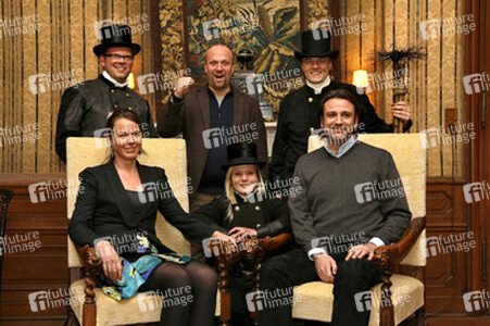 Irene Fleischlin, Moritz Sachs, Mirco Vogelsang und Schornsteinfege