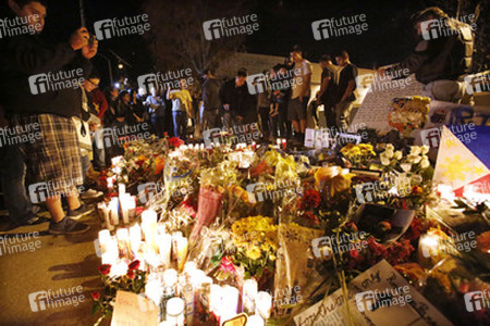 Fans am Unfallort von Paul Walker