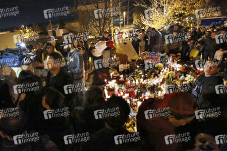 Fans am Unfallort von Paul Walker