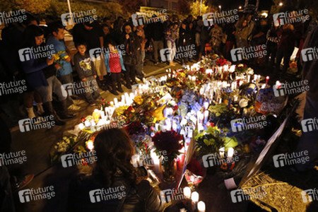 Fans am Unfallort von Paul Walker