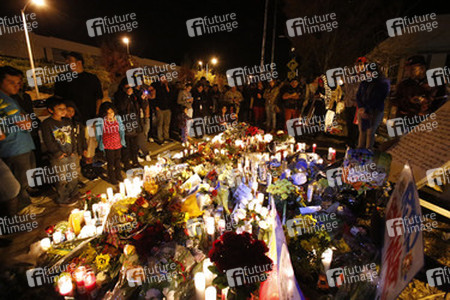 Fans am Unfallort von Paul Walker