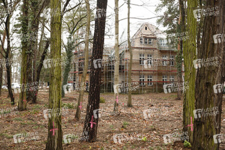 Brand in Bushidos Villa, Kleinmachnow