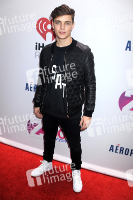 Z100's Jingle Ball 2013, New York