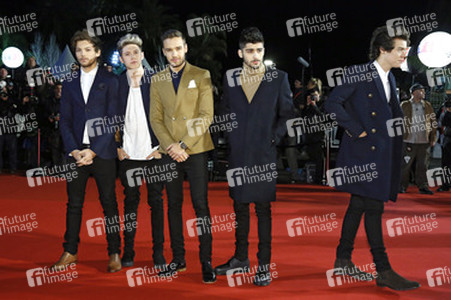 Louis Tomlinson, Niall Horan, Liam Payne, Zayn Malik, Harry Styles (One Direction)