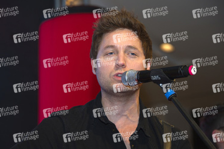 Nick Howard Akustikset und Autogrammstunde, Berlin