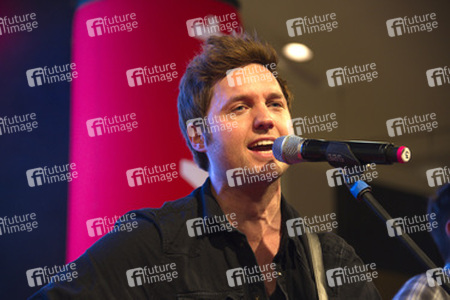Nick Howard Akustikset und Autogrammstunde, Berlin