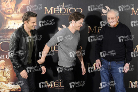 Olivier Martinez, Tom Payne, Noah Gordon