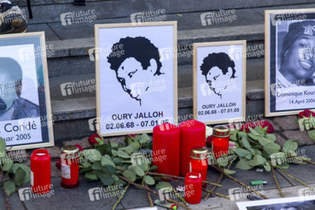 Mahnwache und Demo zum Todestag von Oury Jalloh, Dessau-Roßlau
