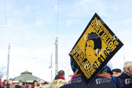 Mahnwache und Demo zum Todestag von Oury Jalloh, Dessau-Roßlau