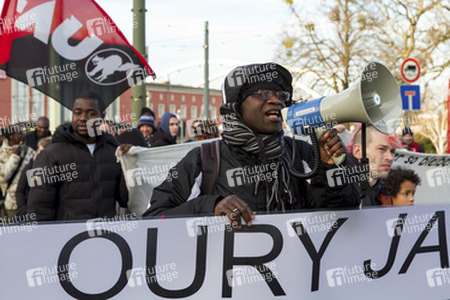 Mahnwache und Demo zum Todestag von Oury Jalloh, Dessau-Roßlau