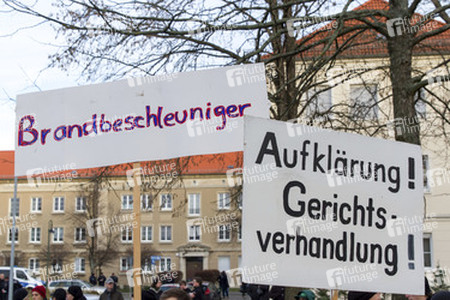 Mahnwache und Demo zum Todestag von Oury Jalloh, Dessau-Roßlau