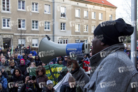 Mahnwache und Demo zum Todestag von Oury Jalloh, Dessau-Roßlau