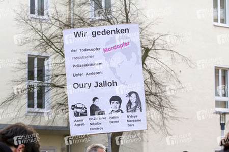 Mahnwache und Demo zum Todestag von Oury Jalloh, Dessau-Roßlau