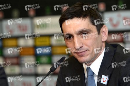 Hannover 96 präsentiert Cheftrainer Tayfun Korkut, Hannover