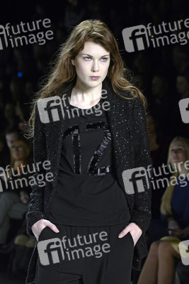 Blacky Dress Berlin Fashion Show, Berlin Fashion Week Autumn-Winter 2014