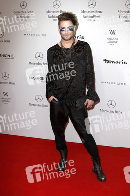 Kilian Kerner Fashion Show, Berlin Fashion Week Autumn-Winter 2014