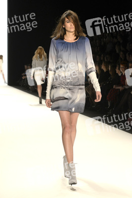 Riani Fashion Show, Berlin Fashion Week Autumn-Winter 2014