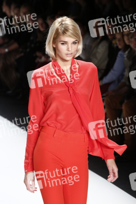 Riani Fashion Show, Berlin Fashion Week Autumn-Winter 2014