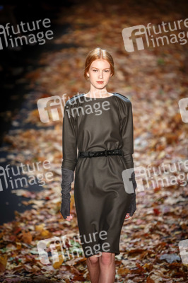 Dawid Tomaszewski Fashion Show, Berlin Fashion Week Autumn-Winter 2014