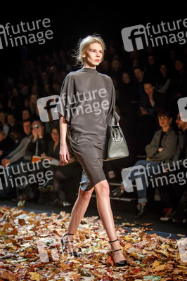 Dawid Tomaszewski Fashion Show, Berlin Fashion Week Autumn-Winter 2014