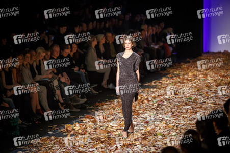 Dawid Tomaszewski Fashion Show, Berlin Fashion Week Autumn-Winter 2014