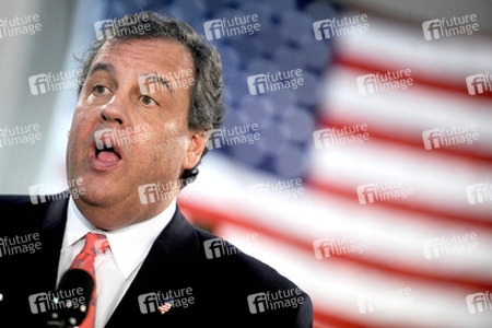 Chris Christie trifft Sandy-geschädigte Hausbesitzer, Manahawkin