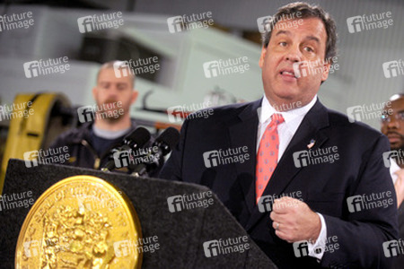 Chris Christie trifft Sandy-geschädigte Hausbesitzer, Manahawkin