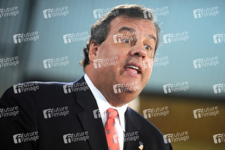 Chris Christie trifft Sandy-geschädigte Hausbesitzer, Manahawkin