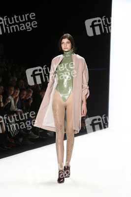 Marina Hoermanseder Fashion Show, Berlin Fashion Week Autumn-Winter 2014