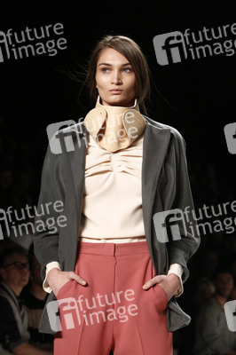 Marina Hoermanseder Fashion Show, Berlin Fashion Week Autumn-Winter 2014