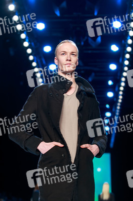 Umasan Fashion Show, Berlin Fashion Week Autumn-Winter 2014