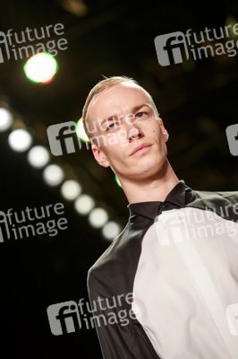 Umasan Fashion Show, Berlin Fashion Week Autumn-Winter 2014