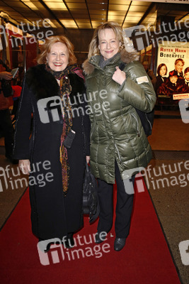 'Roter Hahn im Biberpelz' Premiere, Berlin