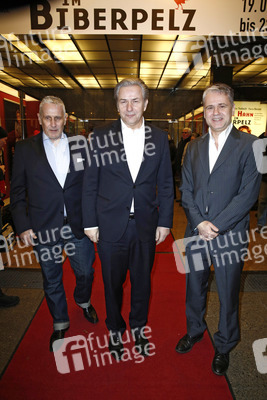 'Roter Hahn im Biberpelz' Premiere, Berlin