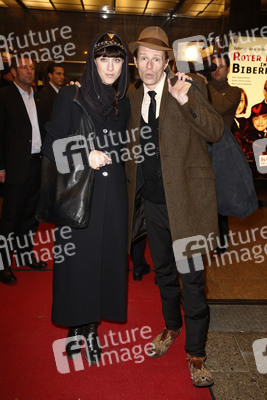 'Roter Hahn im Biberpelz' Premiere, Berlin