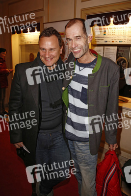 'Roter Hahn im Biberpelz' Premiere, Berlin
