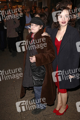 'Roter Hahn im Biberpelz' Premiere, Berlin