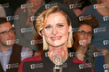 Jennifer Weist (Jennifer Rostock)