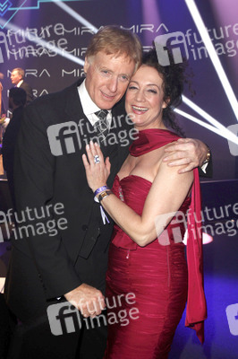 Albert Fortell, Barbara Wussow