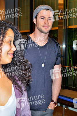 Chris Hemsworth arrives in Japan